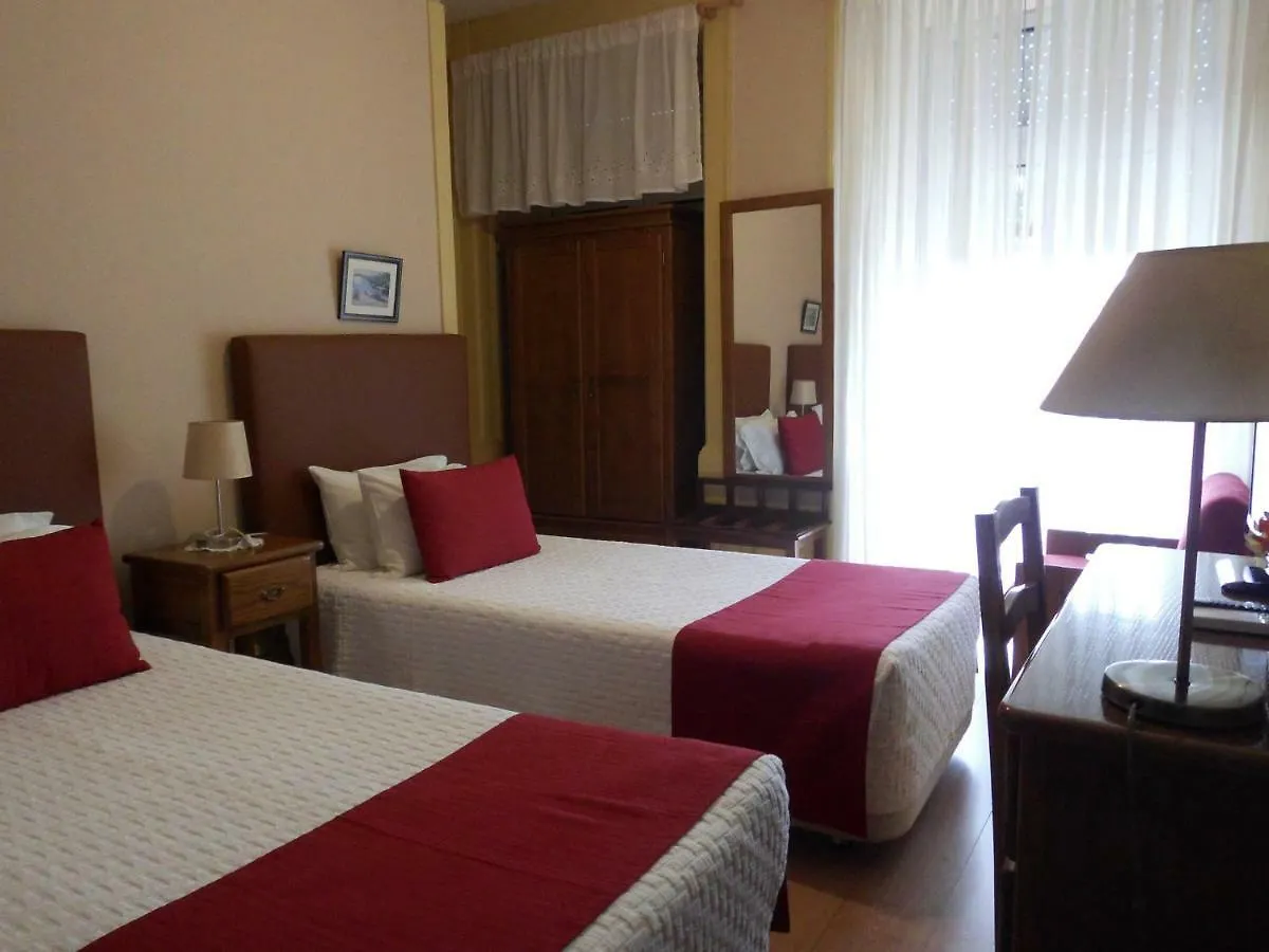 Hotel Larbelo Coimbra Portugal