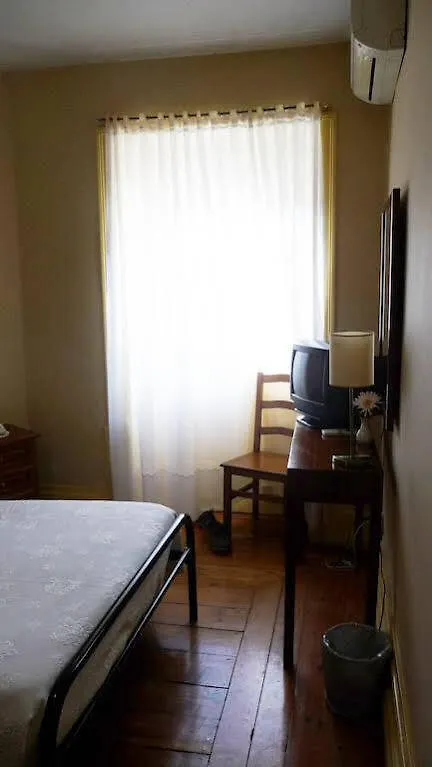 Hotel Larbelo Coimbra Portekiz
